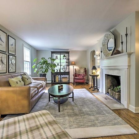 Historic Essex Home With Large Yard Near Downtown! Екстер'єр фото