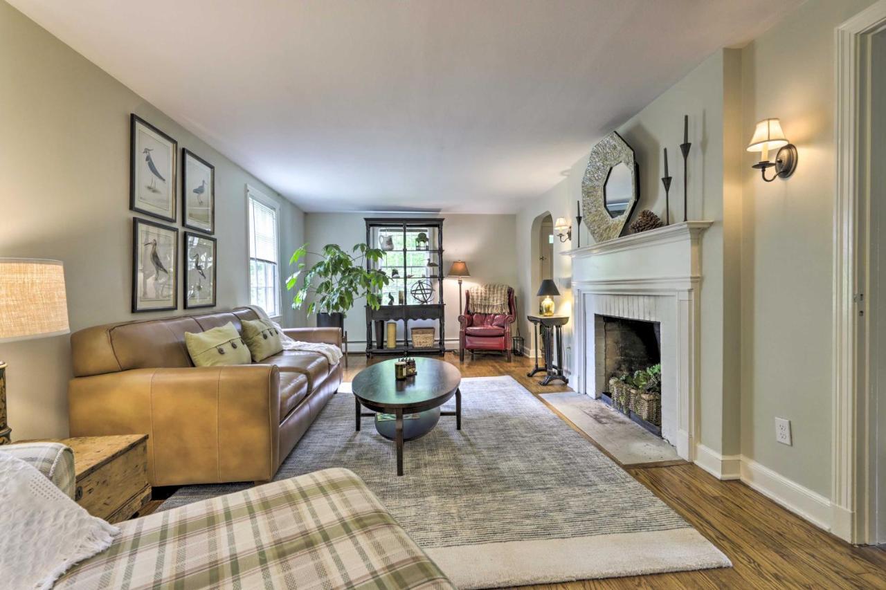 Historic Essex Home With Large Yard Near Downtown! Екстер'єр фото