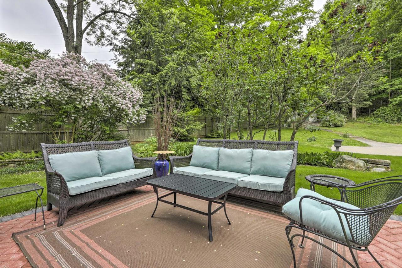 Historic Essex Home With Large Yard Near Downtown! Екстер'єр фото